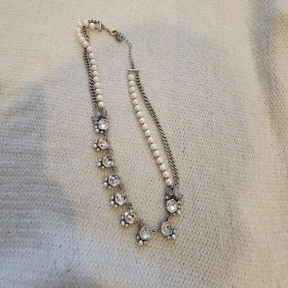 Loft unused blue white iridescent crystal with blue stones
